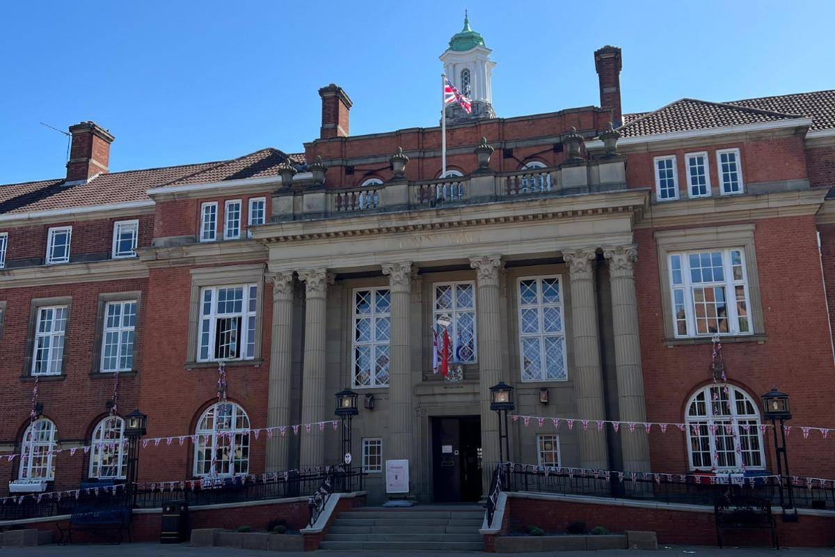 Nuneaton Town Hall roof works start August 24 — Nuneaton news photo (Nuneaton & Bedworth Borough Council)